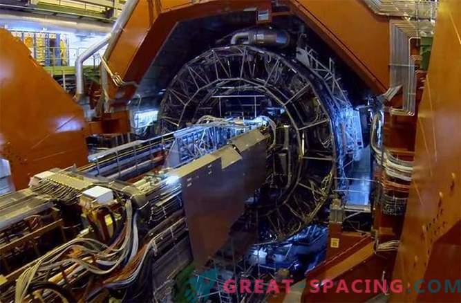 Video tērzēšana Lielajā Hadronu kolektorā