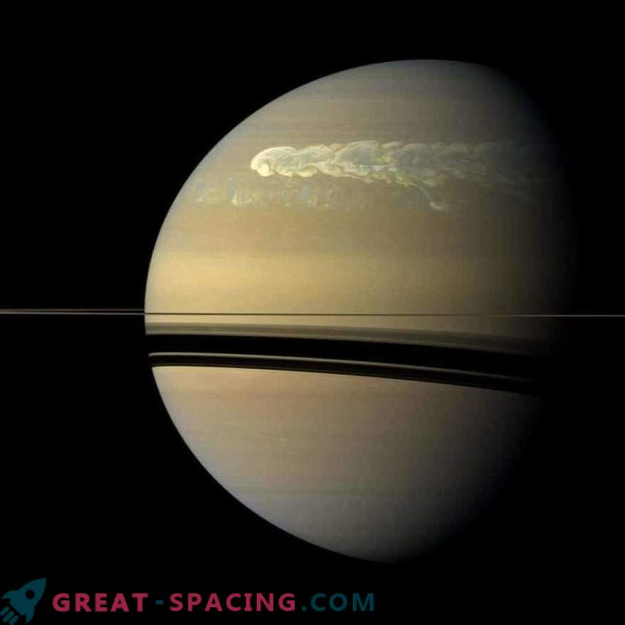 Saturnas lielākais vētra