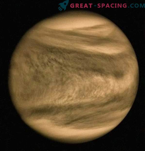 Tāpēc Venēras atmosfēra ir tik dīvaina