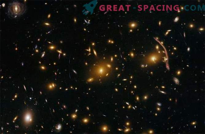 Lielākie gravitācijas lēcu piemēri: Fotogrāfijas