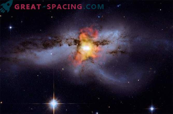 Melno caurumu sadursme un gravitācijas astronomijas rītausma