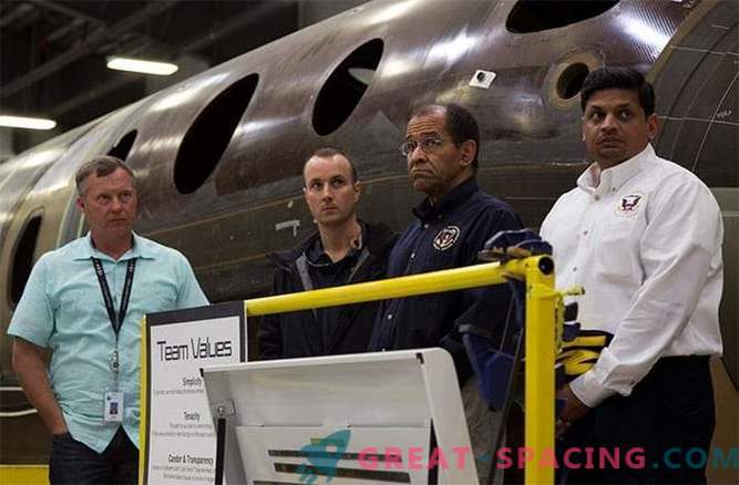 Labu veiksmi saglabāja otrā SpaceShipTwo pilota dzīvi