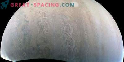 Jupitera sīva vētra satiek Juno