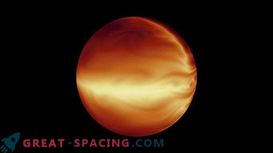 NASA „cep” karstā Jupitera atmosfēru