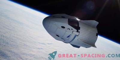 SpaceX demonstrē apkalpes piekļuves piedurkni apkalpes pūķim