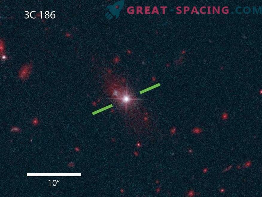 Supermassīvais melns caurums izbēga no galaktikas 3C186