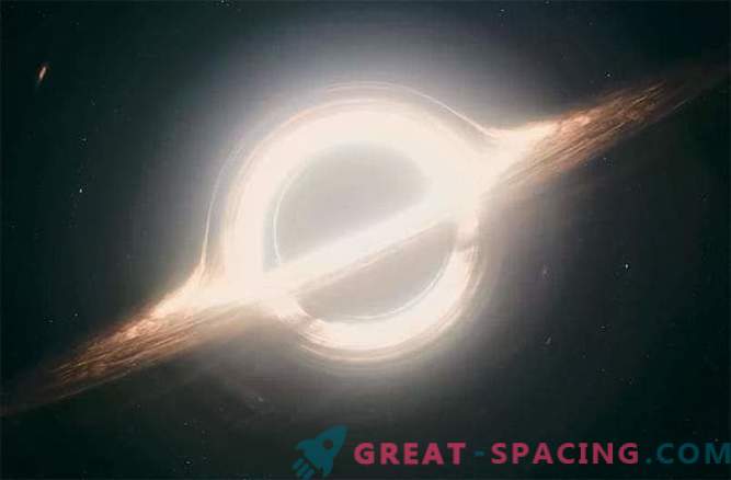 Melnais caurums filmā Interstellar ir labākais melnā cauruma attēlojums zinātniskajā fantastikā