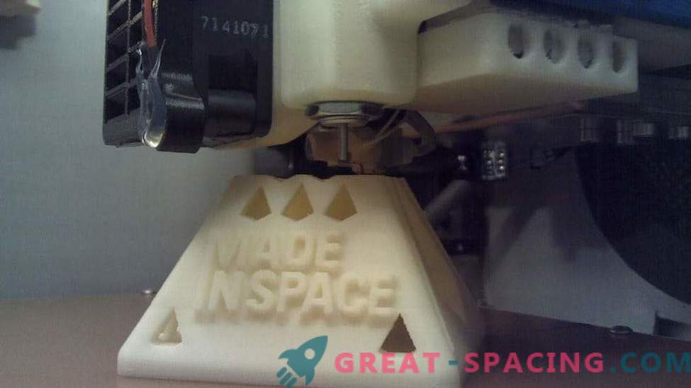 Pirmais privāts 3D drukāts objekts kosmosā!