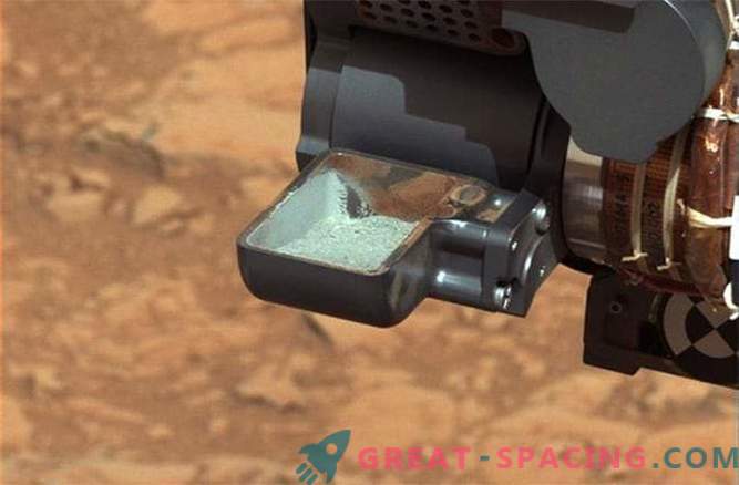 Pēkšņa noplūde un interesanti Curiosity bioloģisko meklēšanas eksperimentu rezultāti uz Marsa