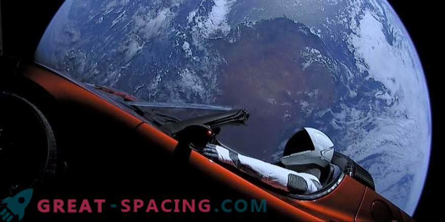Kāpēc Ilons Musks atklāja Teslu kosmosā