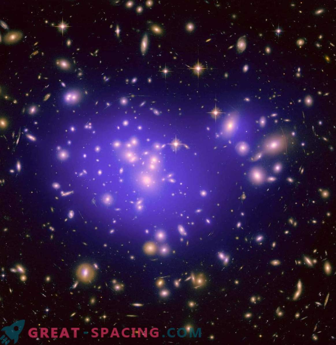 Kas radās agrāk: galaktikas vai melnie caurumi