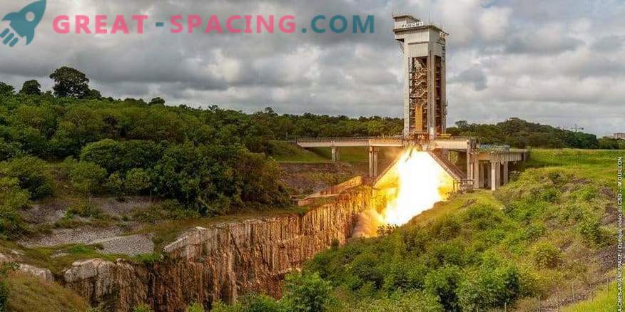 Vega-S raķetes testa dzinēja iedarbināšana