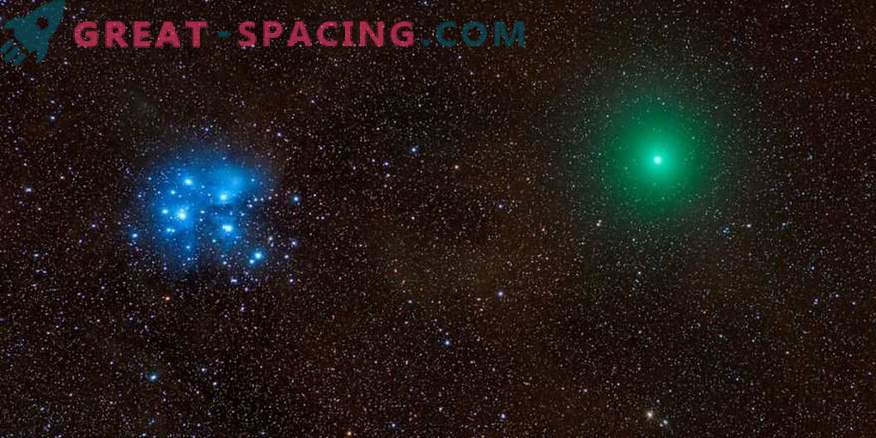 Comet, meteors, miglājs un plejādes vienā episkā fotogrāfijā