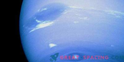 Neptūna izmēra eksoplanets