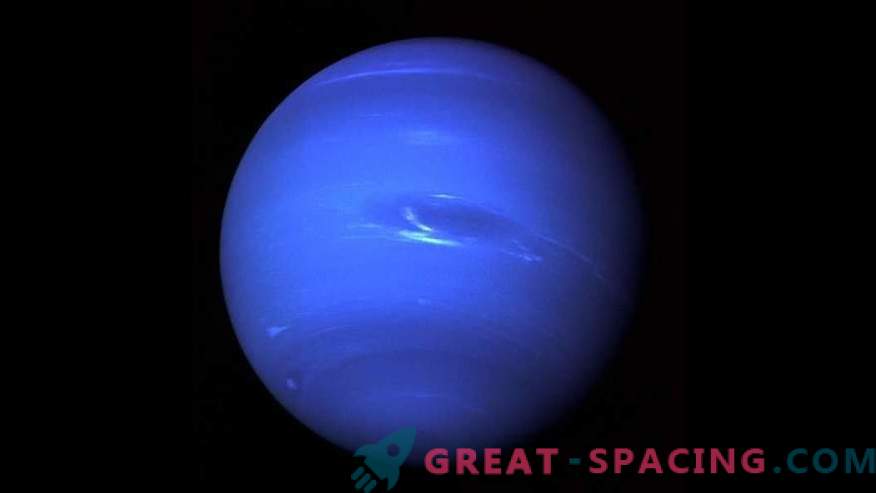 Liela vētra Neptūnā