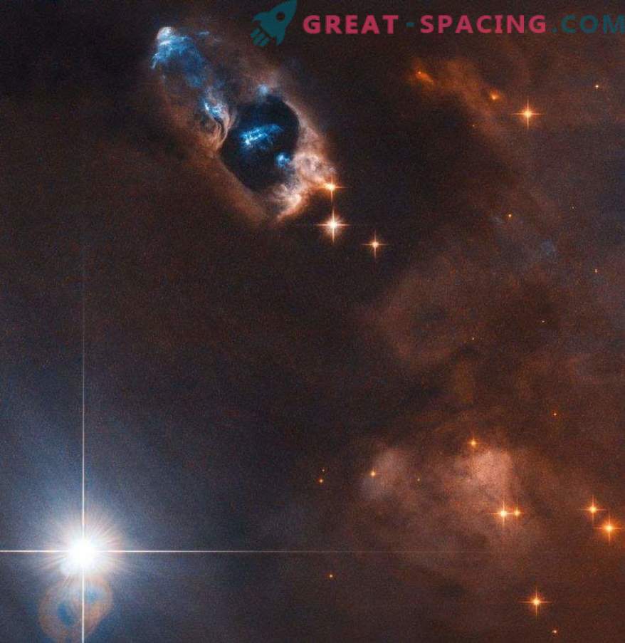 Habla teleskops uztver gāzveida objektus pie jaundzimušā zvaigzne