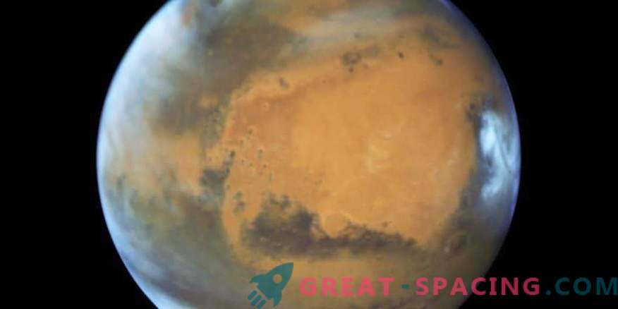 L'atmosfera di Marte si comporta come una