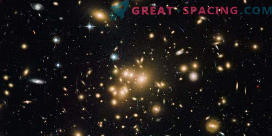Atrasta visnabadzīgākā metāla-punduris galaktika