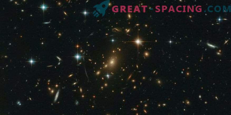 Kosmosa fotogrāfijas: Galaktikas dārgumu lāde