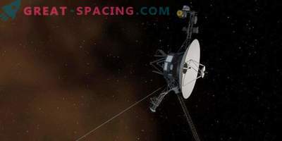 William Shatner saadab sõnumi Voyagerile
