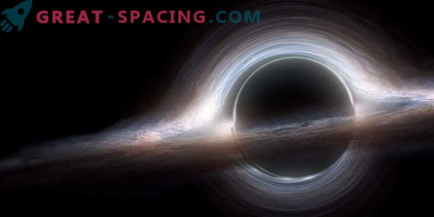 Pirmais veiksmīgais vispārējās relativitātes teorijas tests pie supermassīvā melnā cauruma