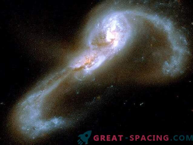 Kāds ir spožāko galaktiku spēks?