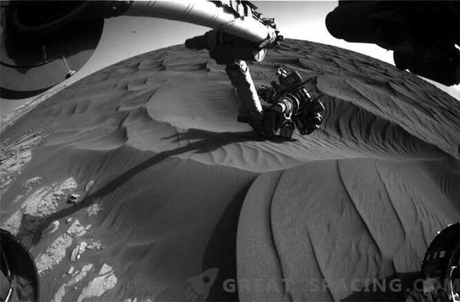 Ziņkārība par Marsa kāpām: Fotogrāfijas