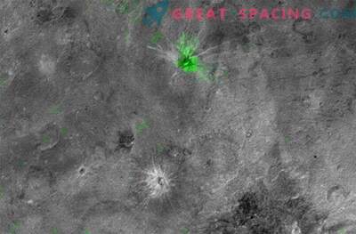 Saldēts amonjaks uz Charon bija jauns atklājums